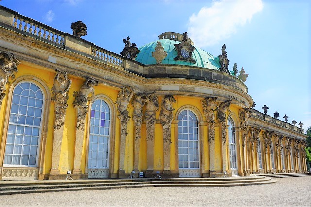 ポツダムとベルリンの宮殿群と公園群